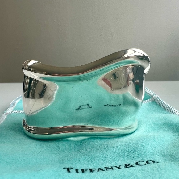 SOLD ON eBAY! Tiffany & Co 1978 Bone Cuff Bracelet Elsa Peretti Vintage Silver - Picture 6 of 11